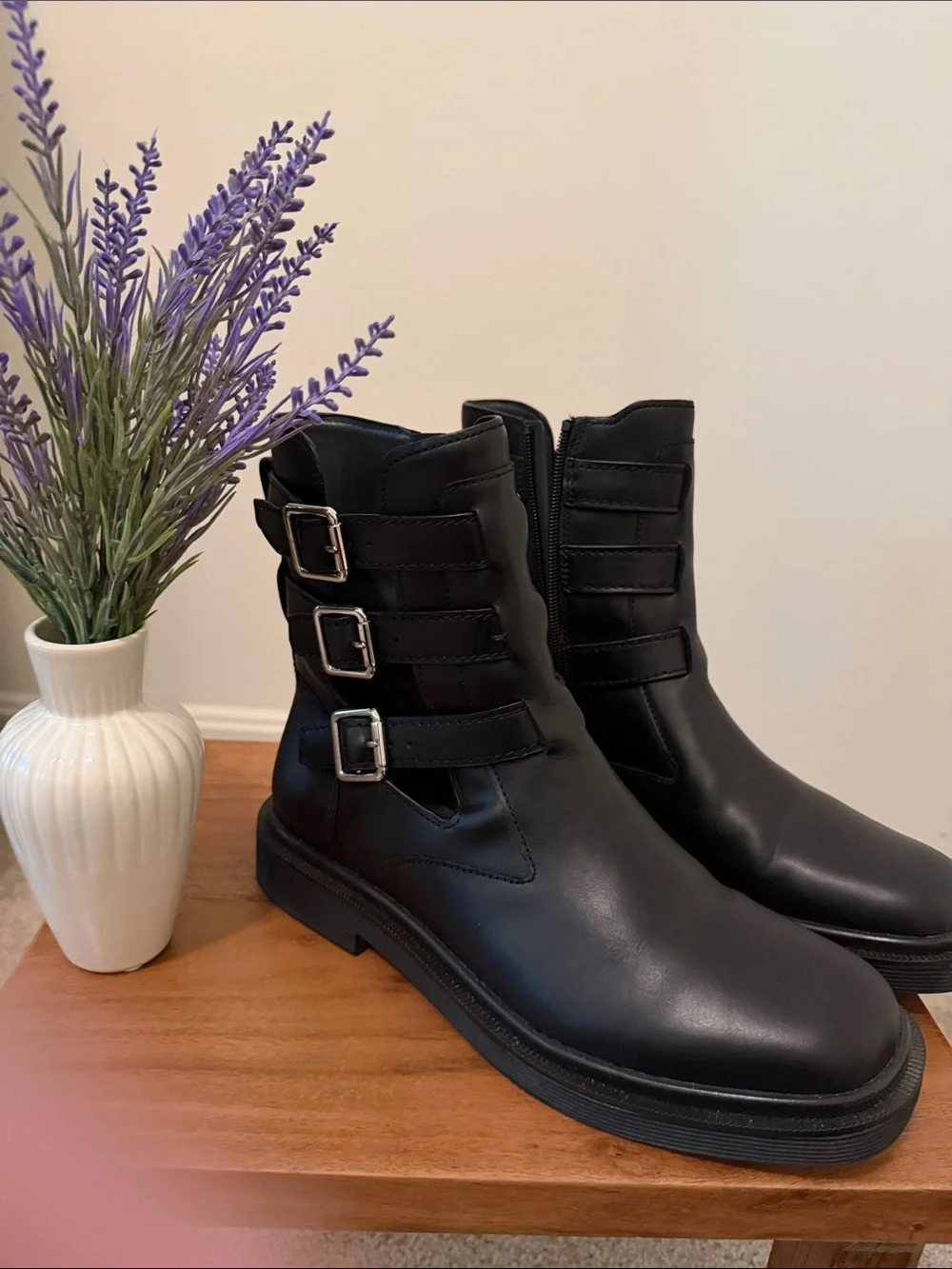 Franco Sarto Black Leather Buckle Ankle Boots - Picture 2 of 4